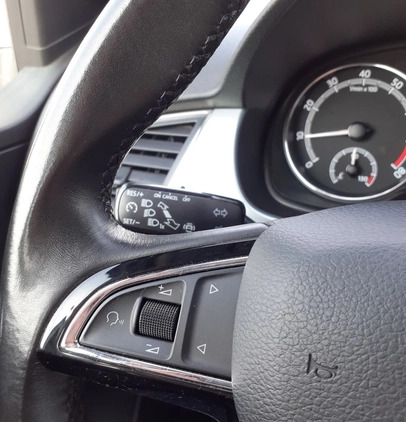 Skoda Fabia cena 43900 przebieg: 142587, rok produkcji 2020 z Pieszyce małe 529